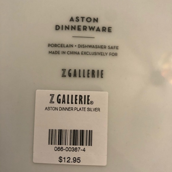 Dinnerware - Picture 4 of 4